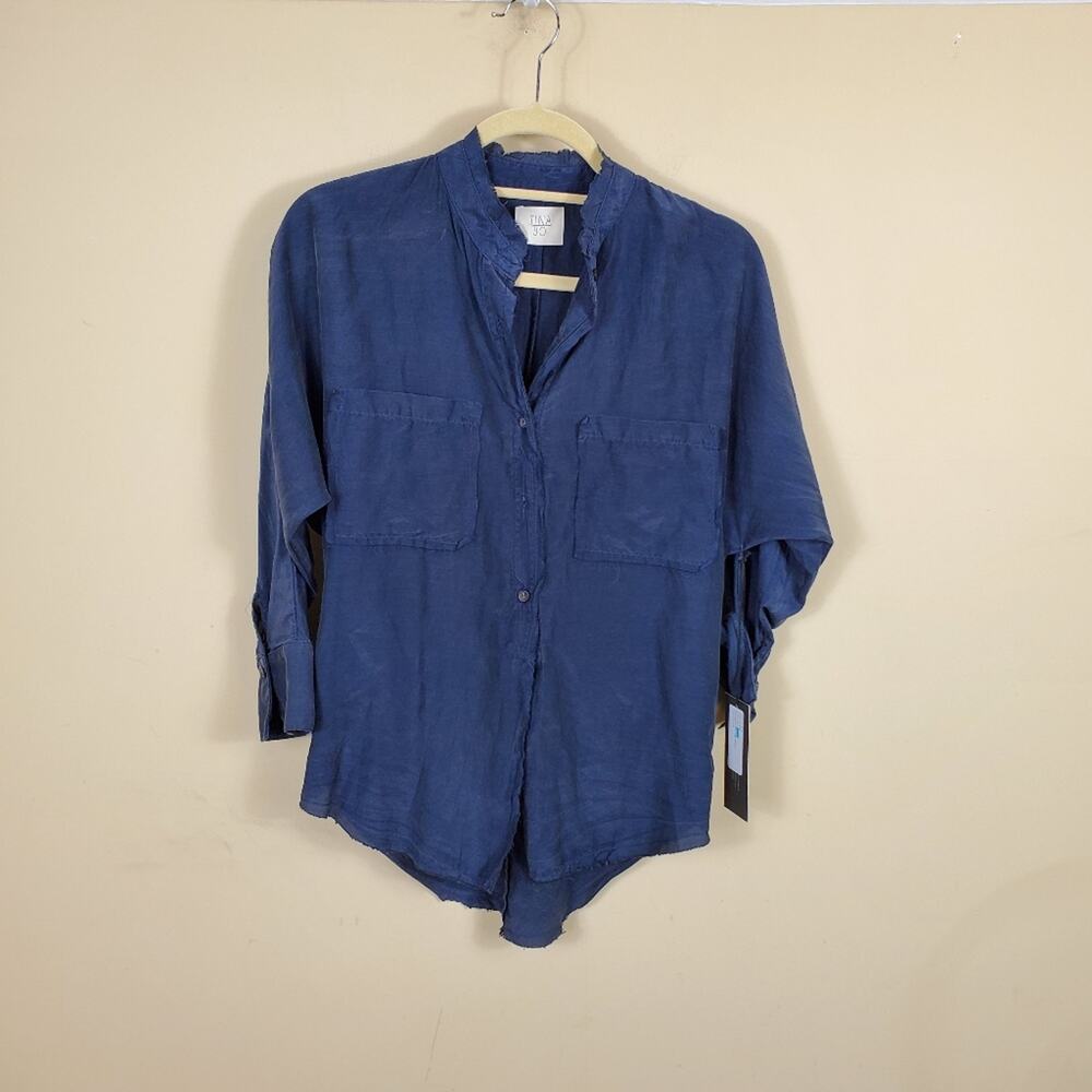 Tina Jo Blue Button Down Blouse in Navy Size S